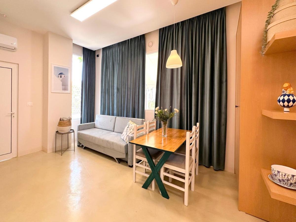 13 Eur For Monthly Stay - Home By The Sea - Hbs ゴーレム エクステリア 写真