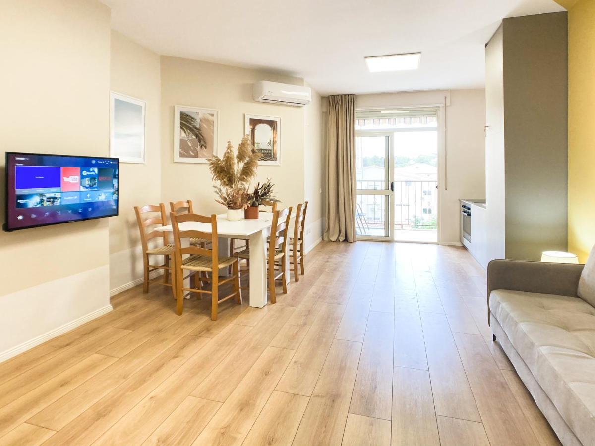 13 Eur For Monthly Stay - Home By The Sea - Hbs ゴーレム エクステリア 写真