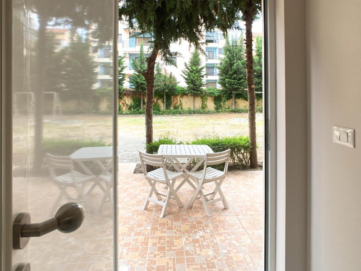 13 Eur For Monthly Stay - Home By The Sea - Hbs ゴーレム エクステリア 写真